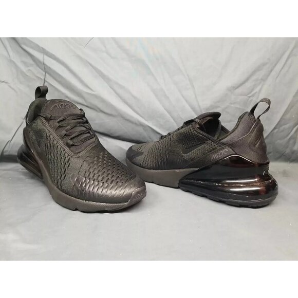Nike Boys Air Max 270 (GS) Sneakers Mesh Triple Black Size 4.5 NEW NO BOX! - Picture 1 of 11